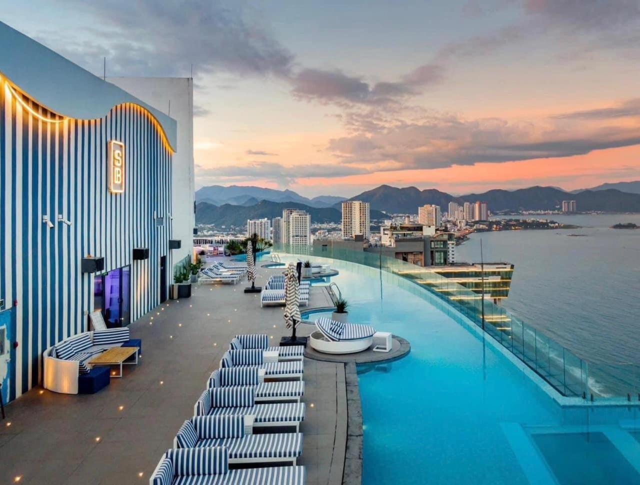 Panorama Apartment Sunset Nha Trang City Extérieur photo