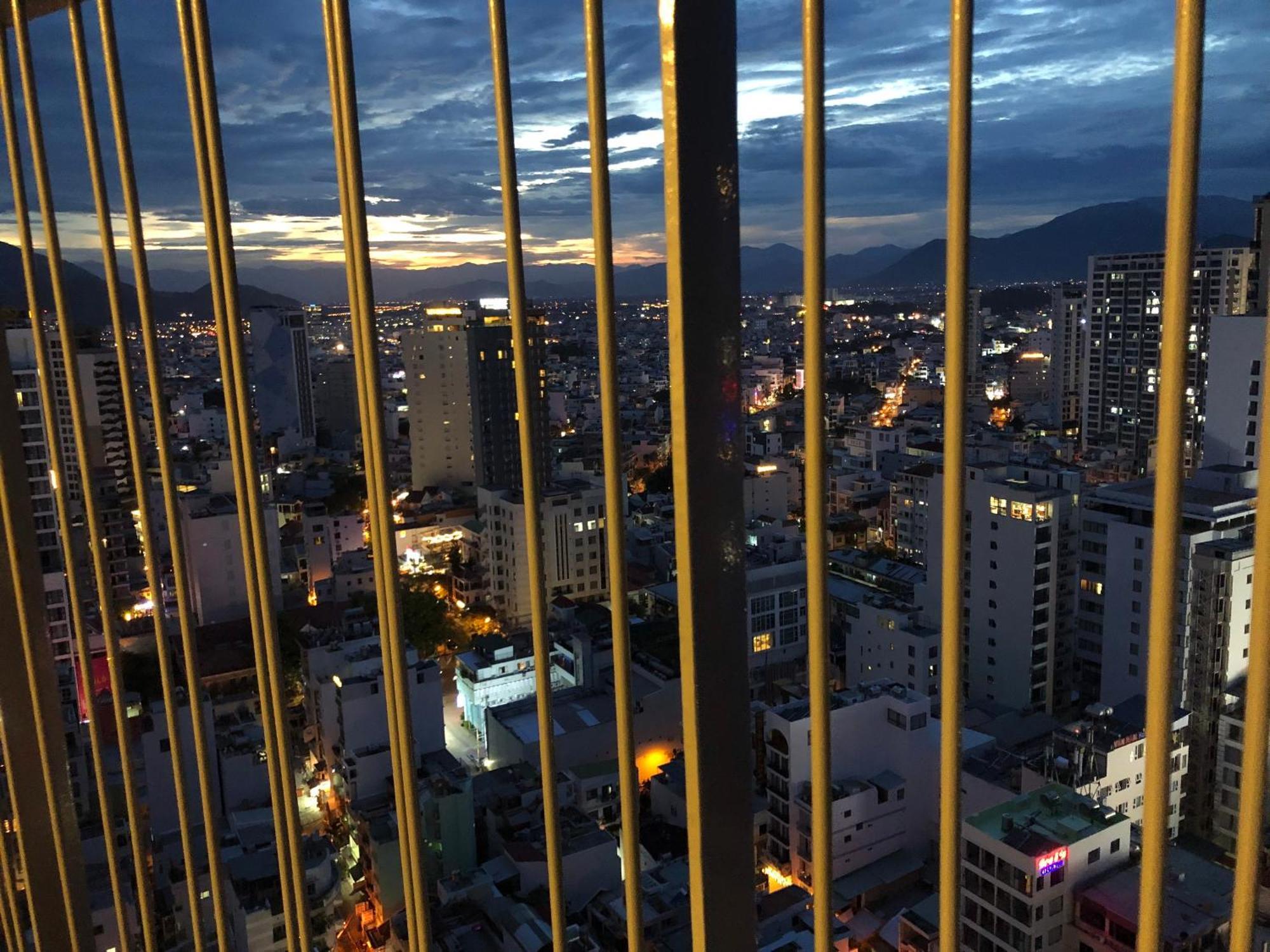 Panorama Apartment Sunset Nha Trang City Extérieur photo