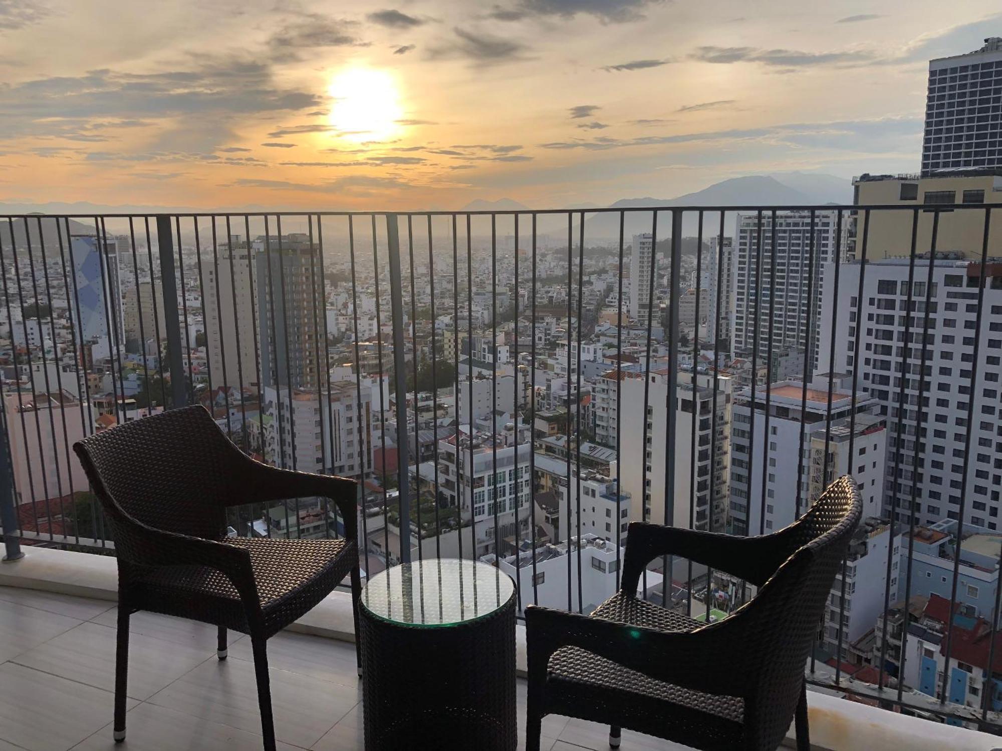 Panorama Apartment Sunset Nha Trang City Extérieur photo